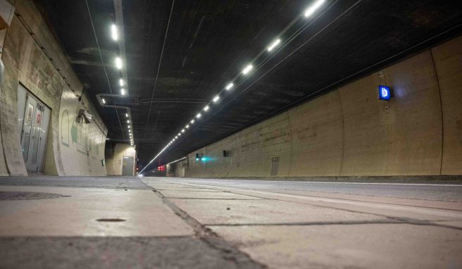 Längere Fahrzeiten durch Sperrung des Arlbergtunnels