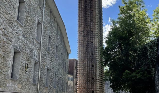 Das Bergkloster Arantzazu ist eine Art spirituelles Nationalheiligtum der Basken.