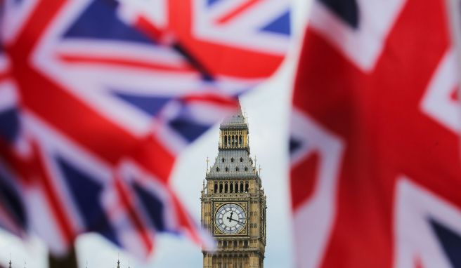 70 Jahre ist die Queen im Amt und das wird in Großbritannien natürlich gefeiert.