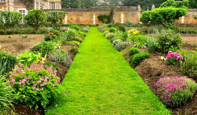 Angesichts wesentlich berühmterer Anlagen wie Versailles gilt das Château de Miromesnil eher als Geheimtipp unter den französischen Schlossgärten.