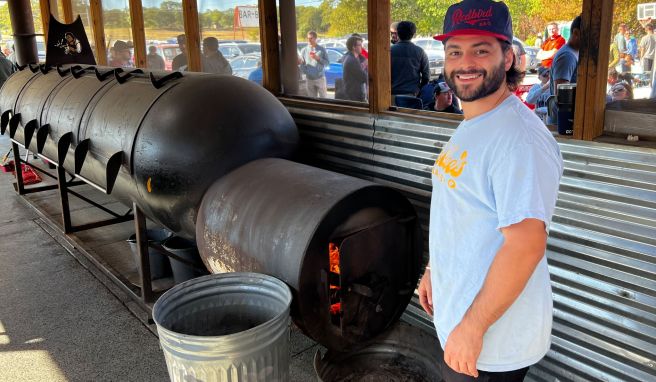 Könige über Feuer und Fleisch beim weltbesten Texas Barbecue