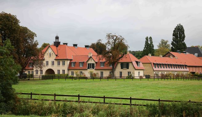 Das Torhaus und weitere Gebäude und Stallungen auf Gut Immenhof wurden aufwendig restauriert.