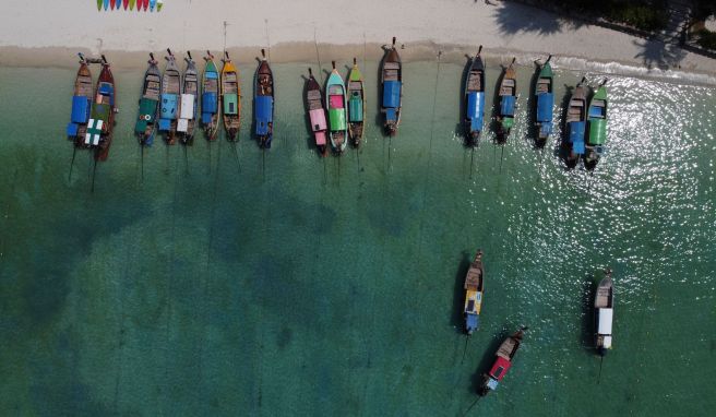 Eigentlich nur mit dem Boot zu erreichen: die thailändischen Inselstrände.