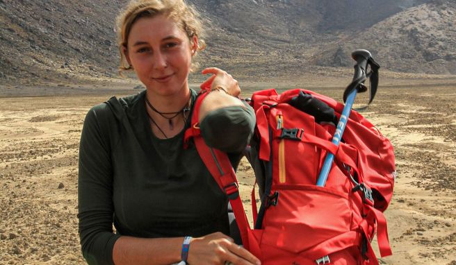 Jasmin Langer ist als Guide auf dem Tongariro Alpine Crossing unterwegs.