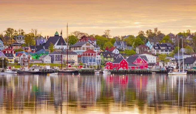 Ein Postkartenmotiv: Lunenburg, die älteste deutsche Siedlung in Kanada. Gegründet wurde das Örtchen, heute wegen der bunten Holzhäuser im Stadtkern Teil des Unesco-Welterbes, 1753.