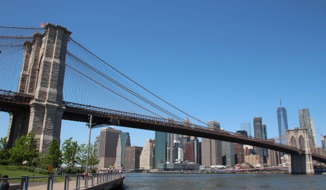 Weltberühmtes Bauwerk: New Yorks Brooklyn Bridge wird 140