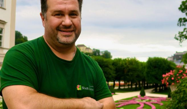 Peter Ebner ist Obergärtner im Mirabellgarten Salzburg.