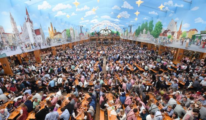 Oktoberfest-Tische nur bei Wirten reservieren