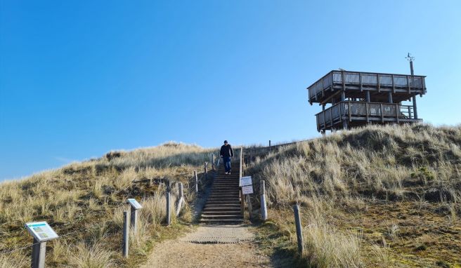 Die Plattform Maleens Knoll wurde auf dem höchsten Punkt der Dünen von St. Peter-Ording errichtet.