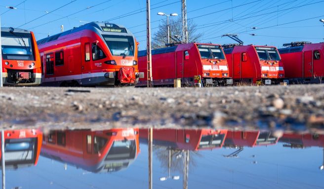 Stillstand auf der Schiene: Am Montag und Dienstag fährt kein Fernzug und absehbar auch kaum ein Regio.