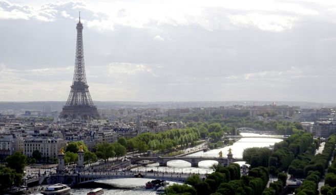 Paris sehen und weiterfahren: Von der französischen Hauptstadt aus fahren Nachtzüge in den Süden des Landes - und das vergleichsweise preisgünstig.