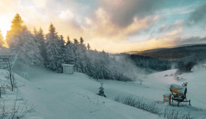 Sauerland und Thüringen wollen Skibetrieb wieder starten