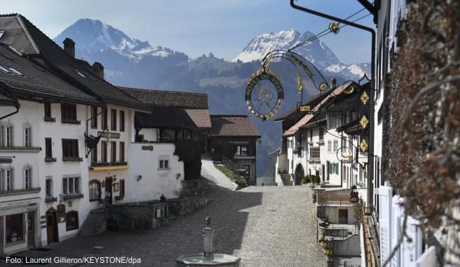 Die Schweiz plant weitere Öffnungsschritte. Schon bald dürfen Gastronomen Gäste wieder in Innenräumen bewirten. Zudem wird Geimpften und Personen unter 16 Jahren die Einreise erleichtert